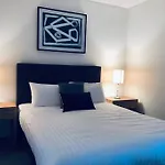 Stunning Apartment In Neutral Bay Gro17303
